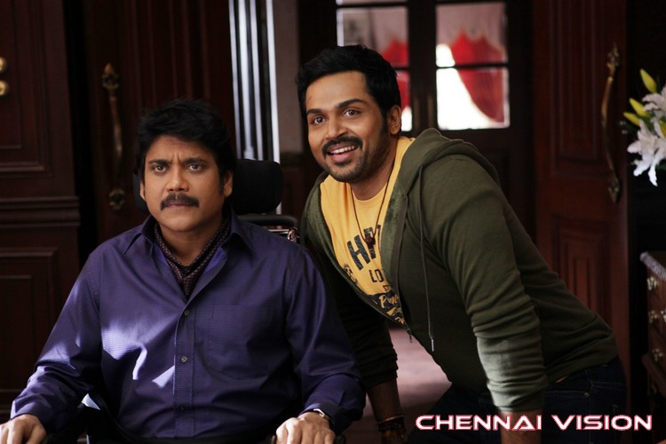 Thozha Tamil Movie Photos by Chennaivision