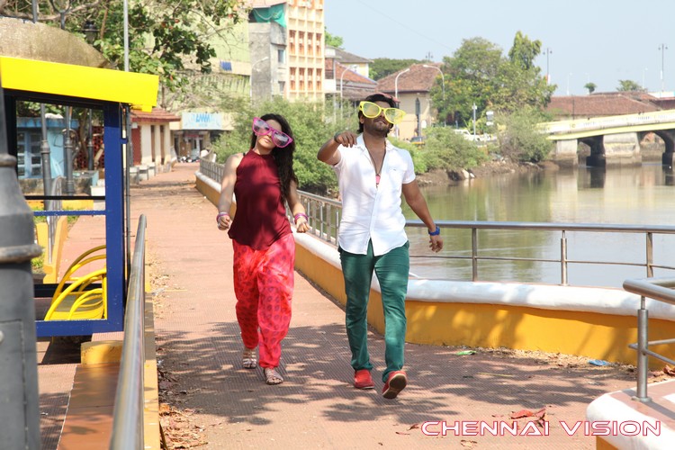 Uyire Uyire Tamil Movie Photos by Chennaivision