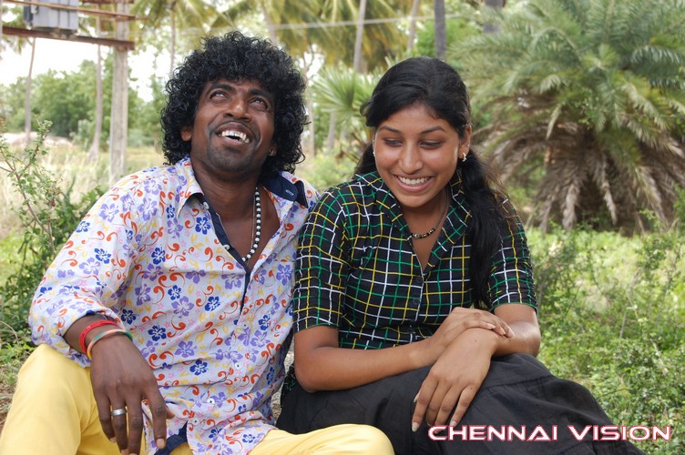 Yaanai Mel Kuthirai Savaari Tamil Movie Photos