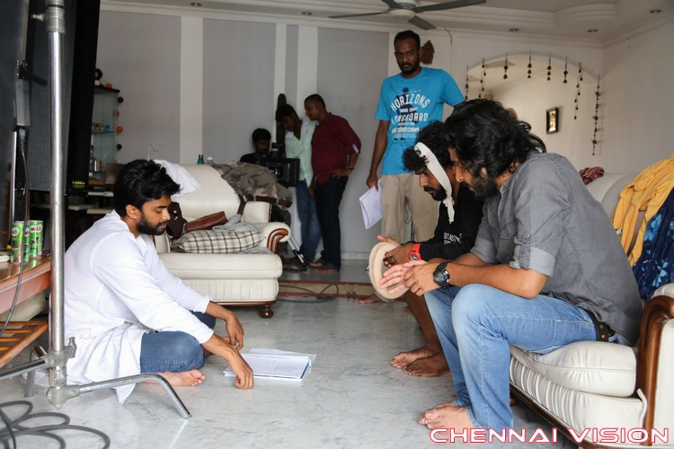 Chennai 2 Singapore Tamil Movie Working Photos