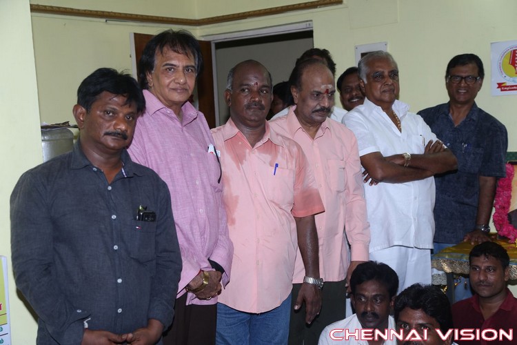 Film News Anandan, Glamour Krishnamurthy and Cine News Selvam