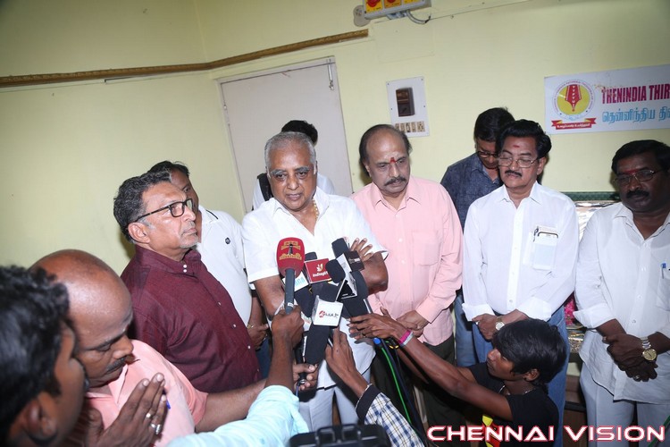 Film News Anandan, Glamour Krishnamurthy and Cine News Selvam