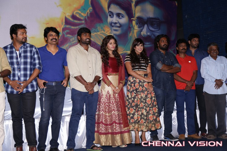 Iraivi Tamil Movie Press Meet Photos