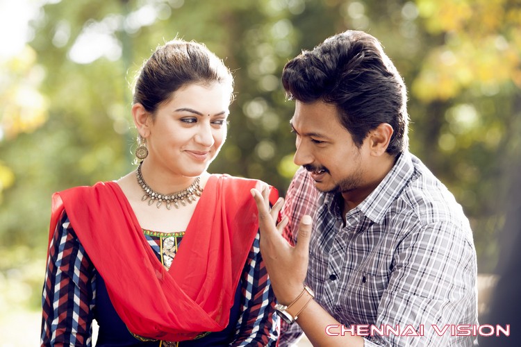 Manithan Tamil Movie Photos