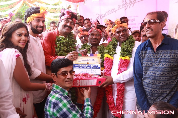 Naan Avalai Sandhitha Pozhudhu Tamil Movie Pooja Photos