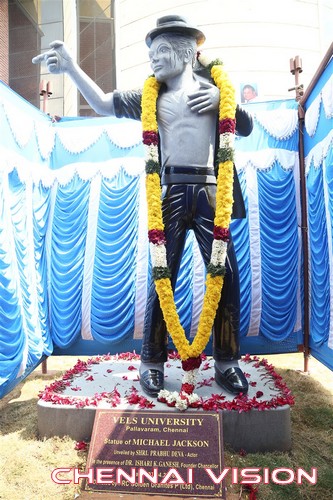 Prabhu Deva Inaugurate Michael Jackson Granite Statue Photos