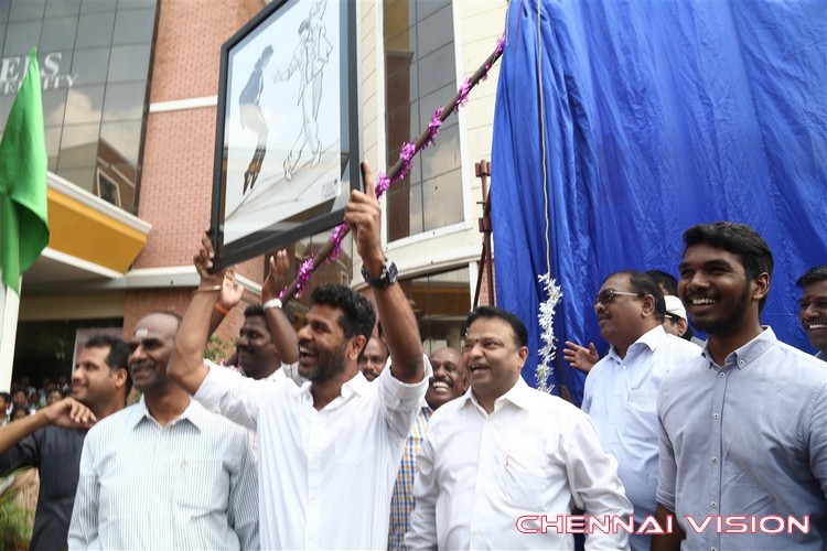 Prabhu Deva Inaugurate Michael Jackson Granite Statue Photos