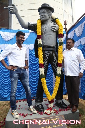 Prabhu Deva Inaugurate Michael Jackson Granite Statue Photos