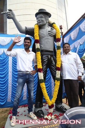 Prabhu Deva Inaugurate Michael Jackson Granite Statue Photos