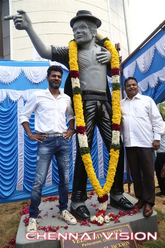 Prabhu Deva Inaugurate Michael Jackson Granite Statue Photos