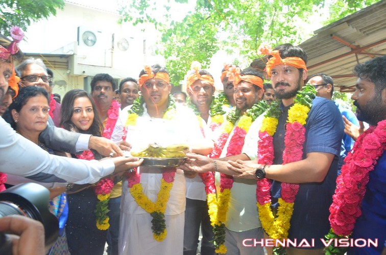 Sei Tamil Movie Pooja Photos