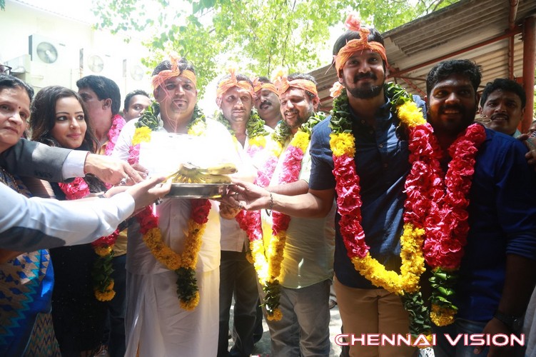 Sei Tamil Movie Pooja Photos