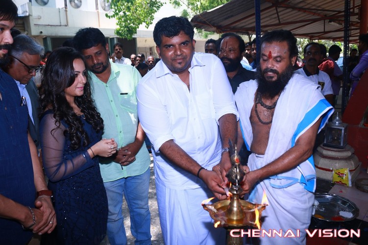 Sei Tamil Movie Pooja Photos