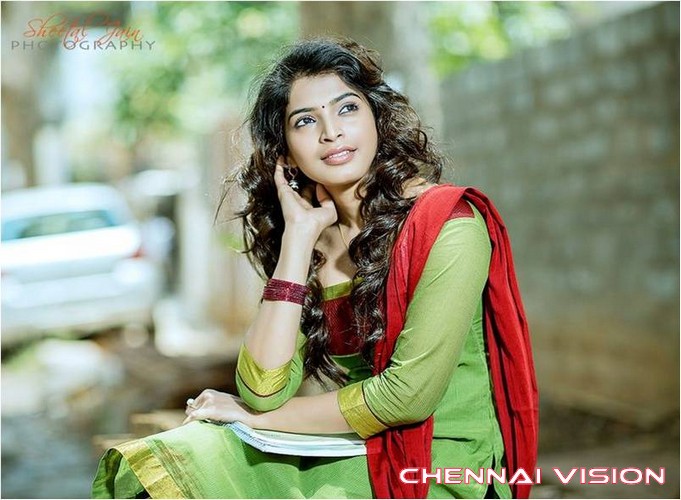 Tamil Actress Sanchita Shetty Photos by Chennaivision