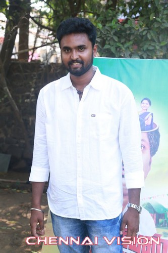 Yogiyan Varan Somba Eduthu Ulla Vai Tamil Movie Press Meet Photos