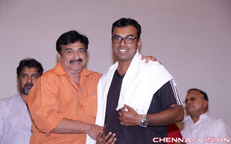 Director Union Association Felicitated Manithan Tamil Movie Team