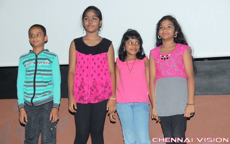 Kadha Solla Porom Tamil Movie Teaser Launch Photos