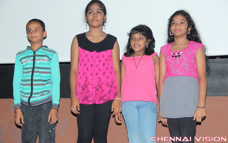 Kadha Solla Porom Tamil Movie Teaser Launch Photos