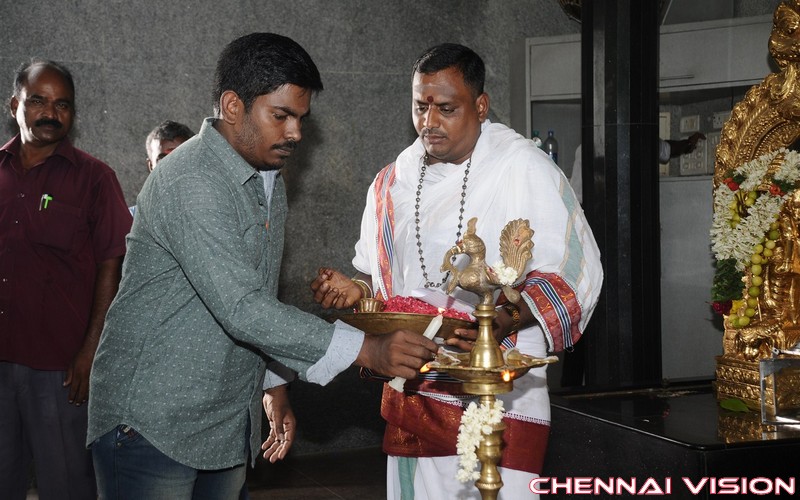 Rekka Tamil Movie Pooja Photos