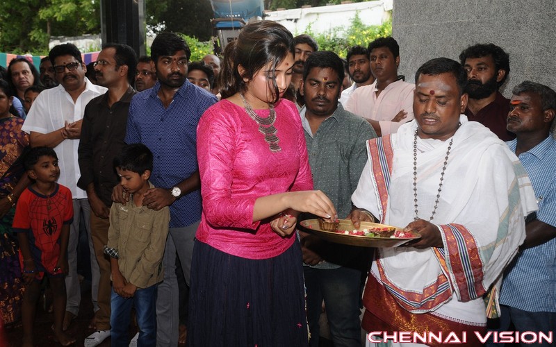 Rekka Tamil Movie Pooja Photos