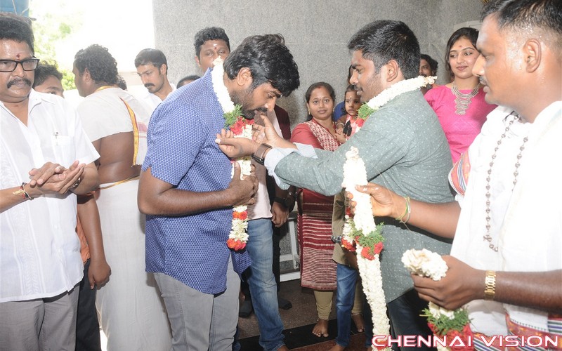 Rekka Tamil Movie Pooja Photos