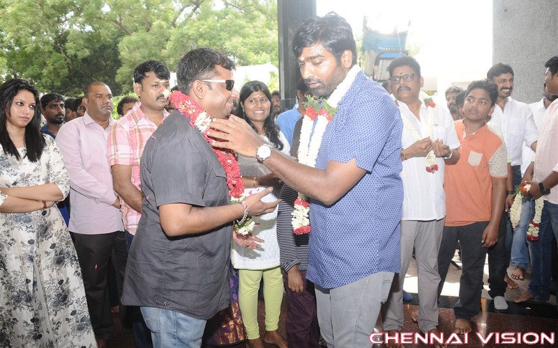 Rekka Tamil Movie Pooja Photos