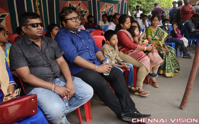 Rekka Tamil Movie Pooja Photos