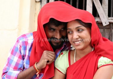 Kalavu Thozhirchalai Tamil Movie Photos
