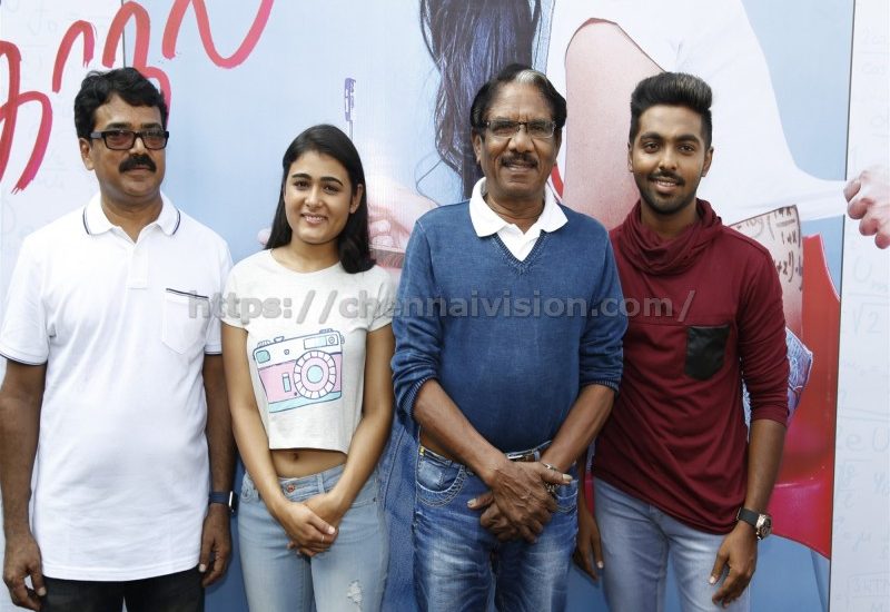 100% Kadhal Movie Pooja Photos