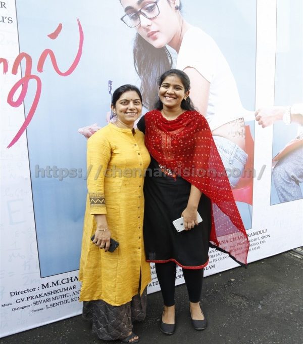 100% Kadhal Movie Pooja Photos