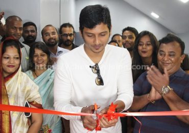 Actor Jiiva Inaugurated Muscle Garage GYM Photos
