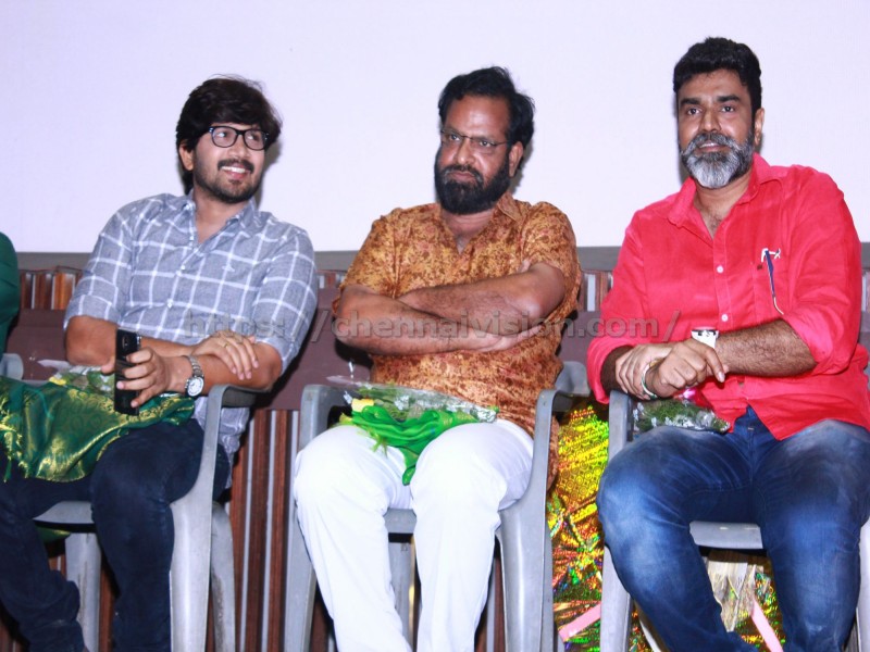 Unakkaaga Vaazhkiren Album Launch Photos