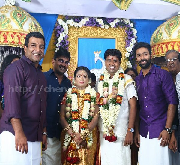 Director Nalan Kumarasamy - Saranya Marriage Photos