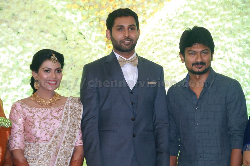 AadhavWedsVinodhnie Reception Images