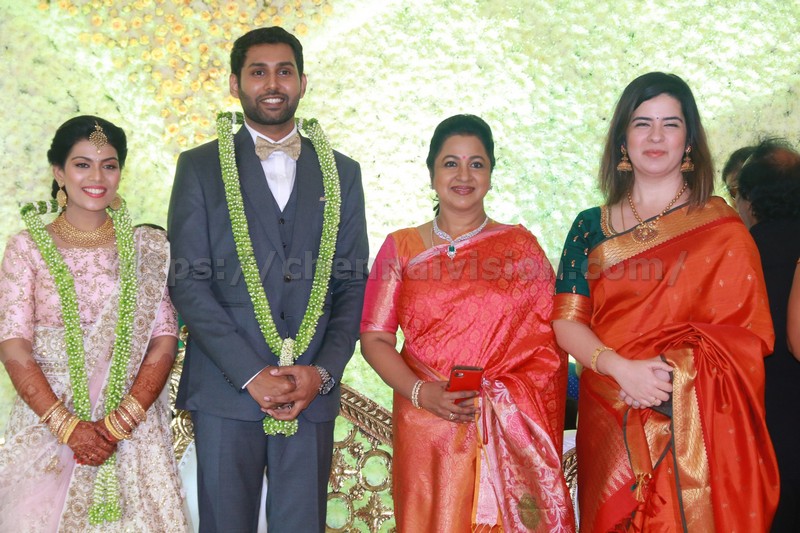 AadhavWedsVinodhnie Reception Images