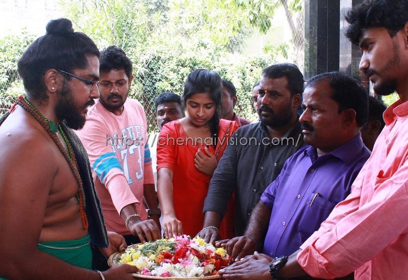 Veerapuram Tamil Movie Pooja Photos