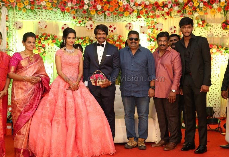 Esakki Kishore Weds Chandra Roshini Wedding Reception Photos