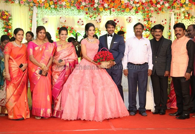 Esakki Kishore Weds Chandra Roshini Wedding Reception Photos