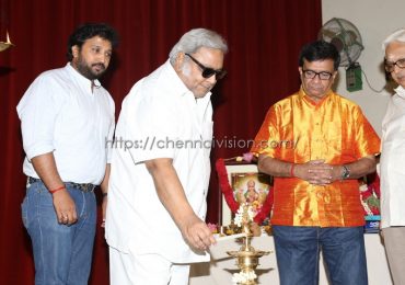 Goko Mako Tamil Movie Pooja Photos