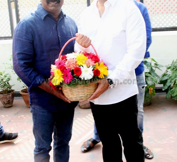 Kamal Haasan's Meet Seeman Photos