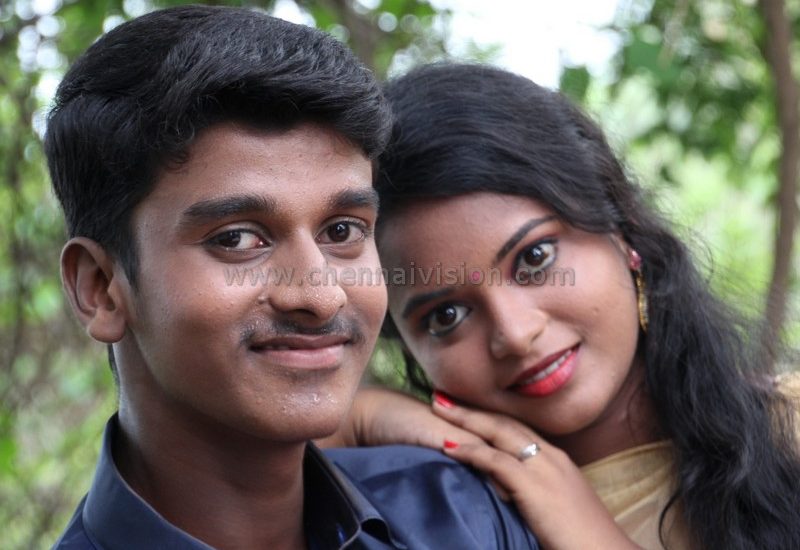 Uyirae Unnai Naan Arinthen Tamil Movie Photos