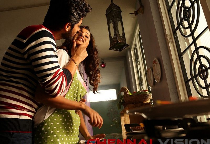 pyaar prema kaadhal Tamil Movie Photos