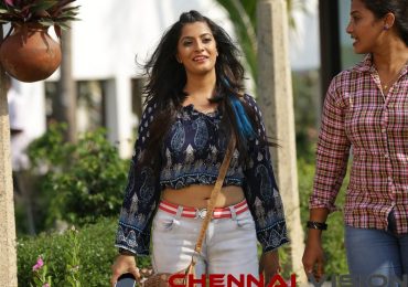 Echarikkai Tamil Movie Trailer