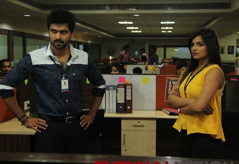 Titanic Tamil Movie Photos