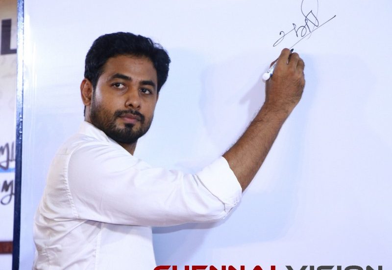 Actor Aari Press Meet Photos 7