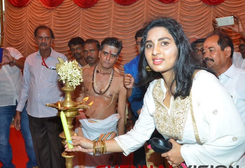 Arjuna Tamil Movie Pooja Stills 3