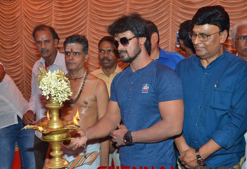 Arjuna Tamil Movie Pooja Stills 4