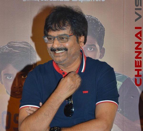 Ezhumin Press Meet Photos 8