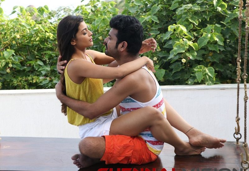 ivanuku engeyo macham irukku tamil movie photos 9