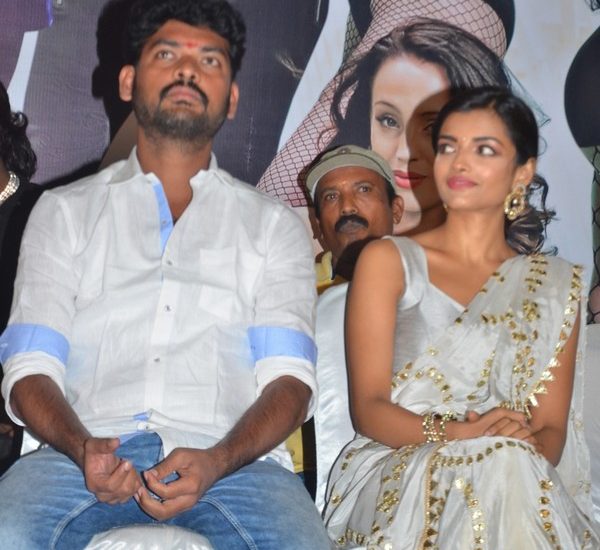 Evanukku Engayo Matcham Irukku Tamil Movie Audio Launch Photos 15